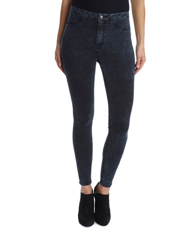 Holly High Rise Enzyme Wash Jeans
